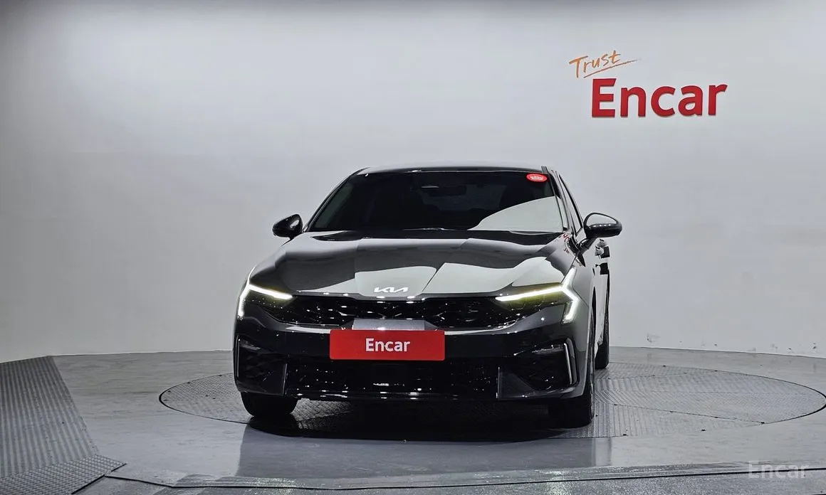 2023 Kia K5