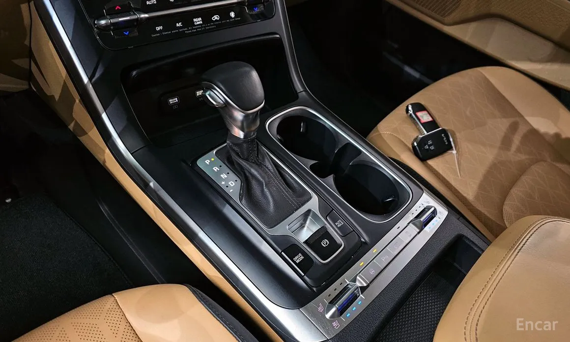 Фото 9 - Kia Carnival