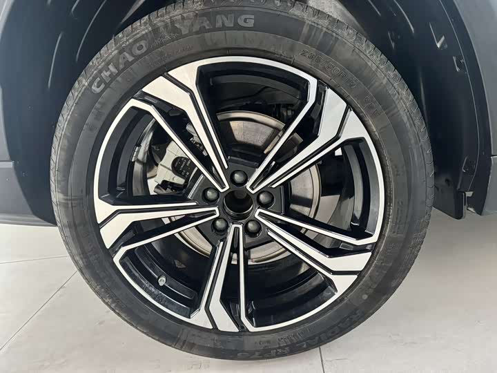 Geely Galaxy L7 2025 2025款 EM-i 115km 探索+版