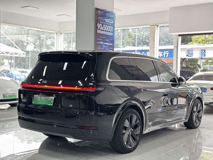 Zdjęcie 8 - LiXiang L9