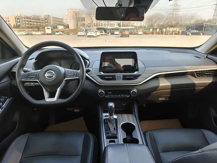 صورة 5 - Nissan Teana