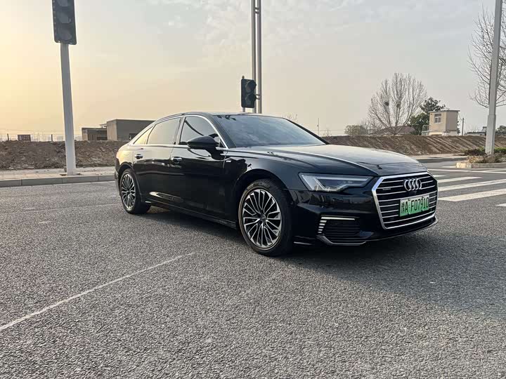 2022 Audi A6L Hybrid