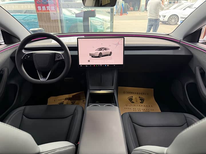 Tesla Model 3 2025 2025款 后轮驱动版