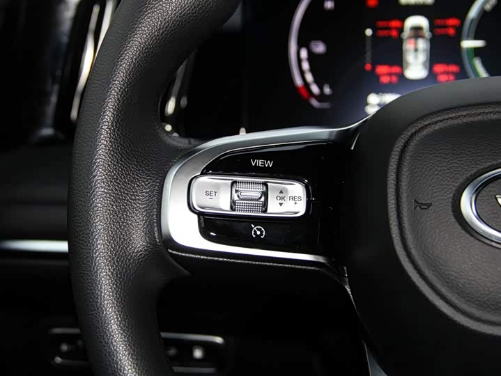 GAC Trumpchi E9 2025 2025款 E9 超级快充 尊享