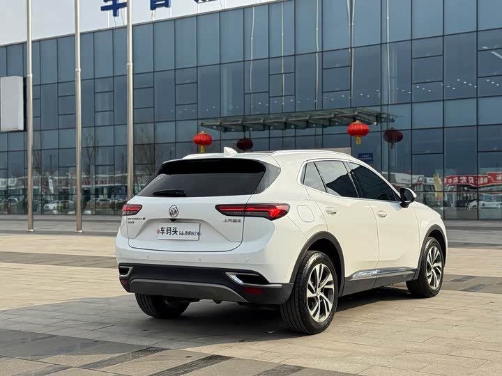 Photo 8 - Buick Envision Plus