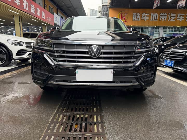 2023 Volkswagen Touareg