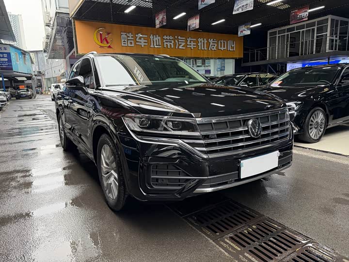 2023 Volkswagen Touareg