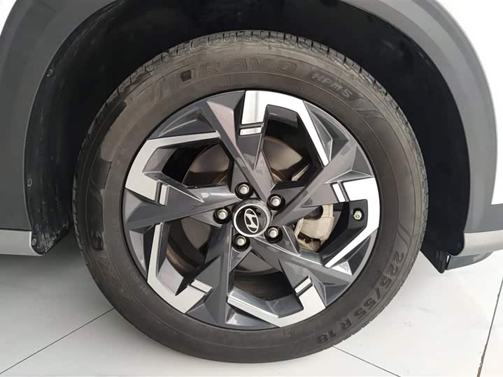 Hyundai ix35 (Mufasa) 2023 2023款 沐飒 2.0L 豪华版DLX
