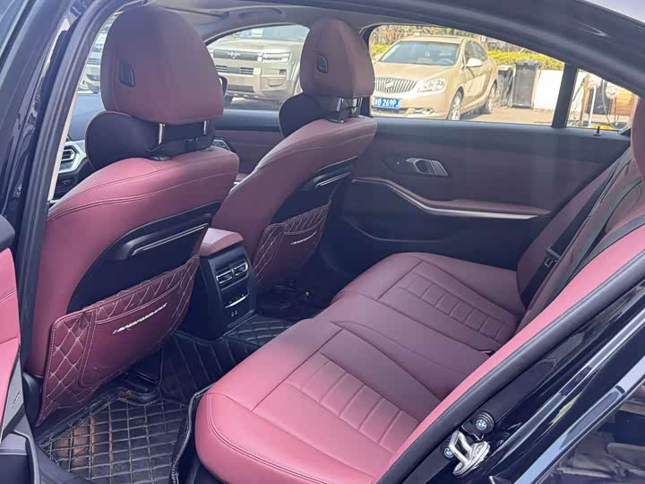 Zdjęcie 7 - BMW 3 Series