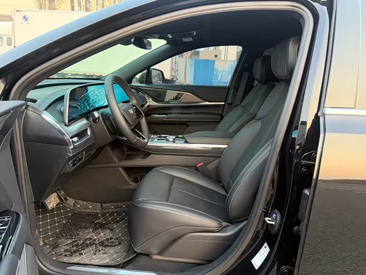 Cadillac XT5 2025 2025款 2.0T 豪华型