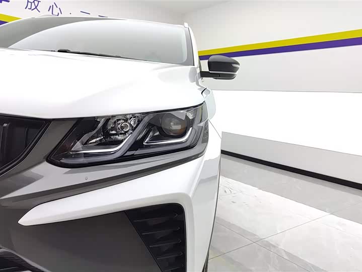 Geely Coolray 2023 2023款 1.5T DCT铂金版