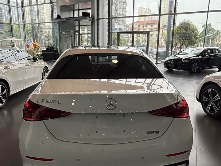 Фото 6 - Mercedes-Benz C-Class