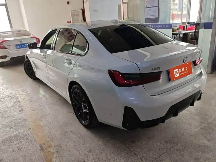 BMW 3 Series 2025 2025款 330Li M运动曜夜套装