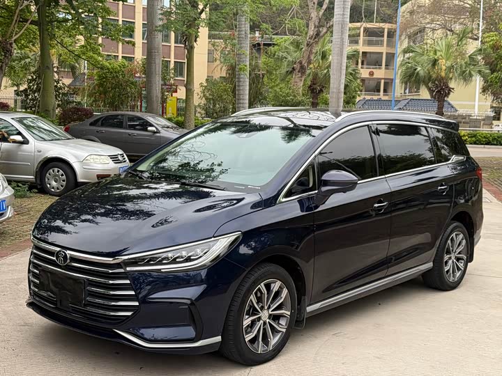 2021 BYD Song Max