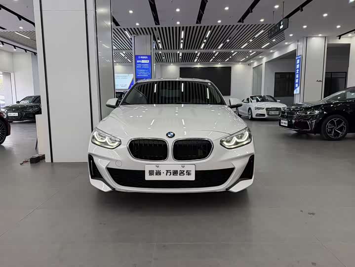 Фото 2 - BMW 1 Series