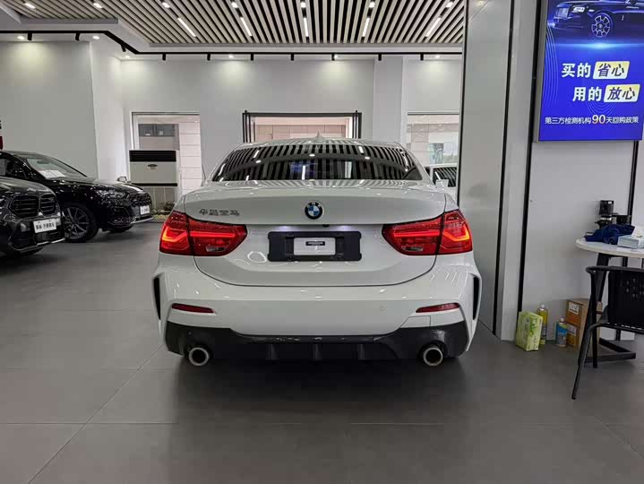 Фото 5 - BMW 1 Series