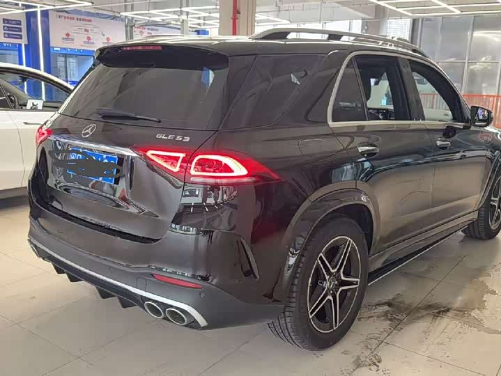 Фото 2 - Mercedes-Benz GLE-Class AMG