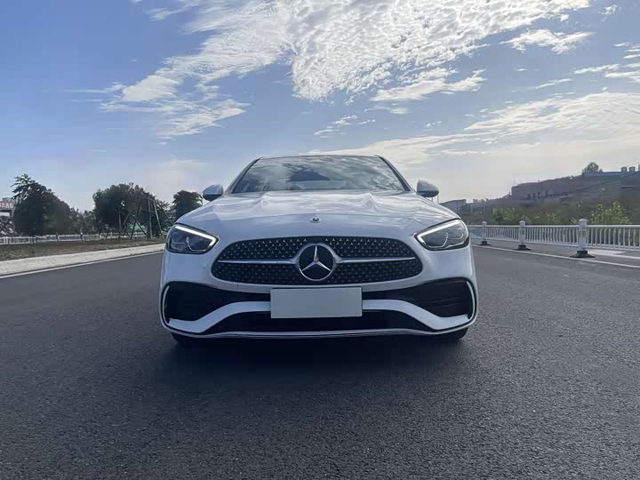 Zdjęcie 2 - Mercedes-Benz C-Class