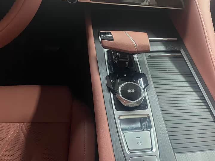 Фото 7 - Changan CS75 Plus