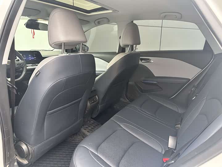 Chevrolet Monza 2023 2023款 1.5L 双离合悦享版