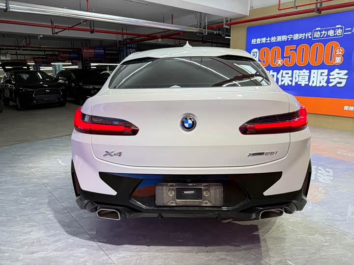 BMW X4 2022 2022款 xDrive 25i M运动套装