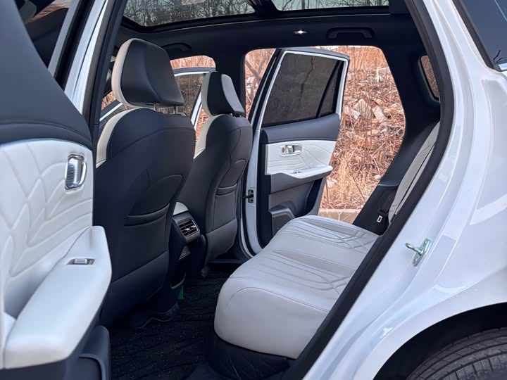 Geely Galaxy Starship 7 2025 2025款 120km 领航版