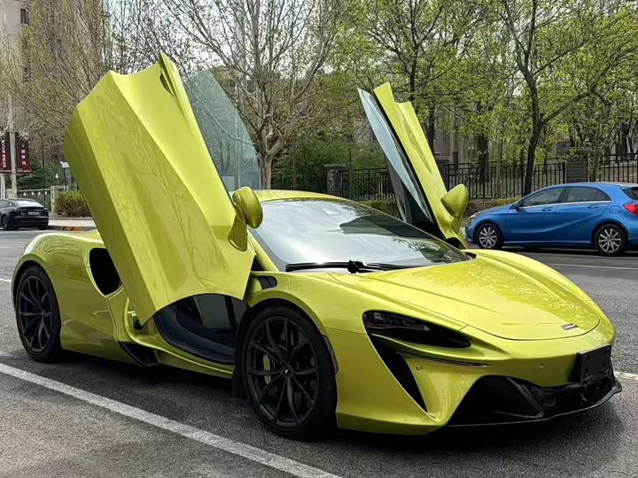 McLaren Artura 2021 2021款 3.0T Hybrid 标准型