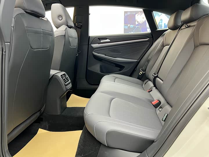 Volkswagen Lamando L 2026 2026款 凌渡L GTS 380TSI 凌风百万纪念版