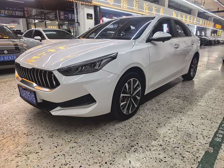 Zdjęcie 1 - Kia K3