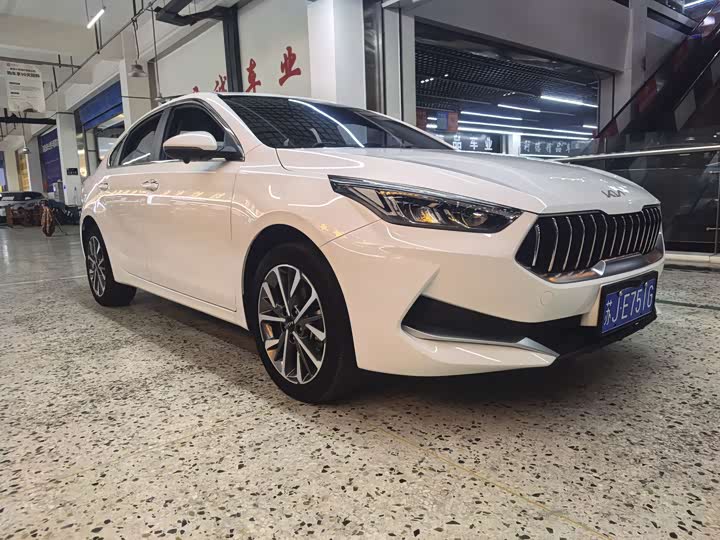 Zdjęcie 3 - Kia K3