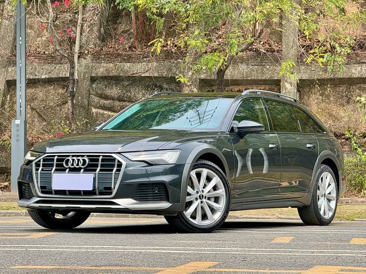 Audi A6 2022 2022款 allroad quattro 探索家 55 TFSI 尊享越野型