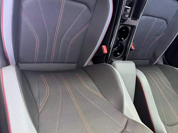 Volkswagen Lamando L 2022 2022款 凌渡L 280TSI DSG酷辣版