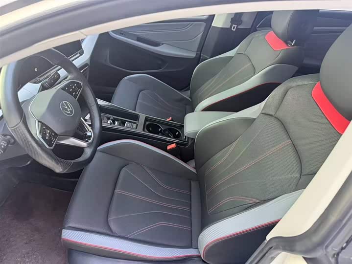 Volkswagen Lamando L 2022 2022款 凌渡L 280TSI DSG酷辣版