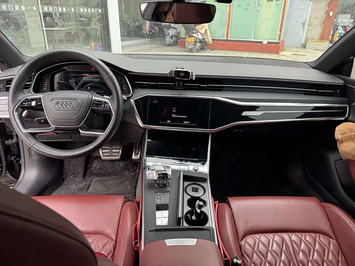 Zdjęcie 9 - Audi A7L