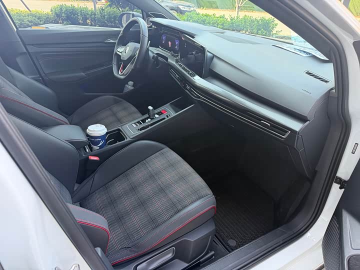 Volkswagen Golf GTI 2021 2021款 380TSI DSG GTI