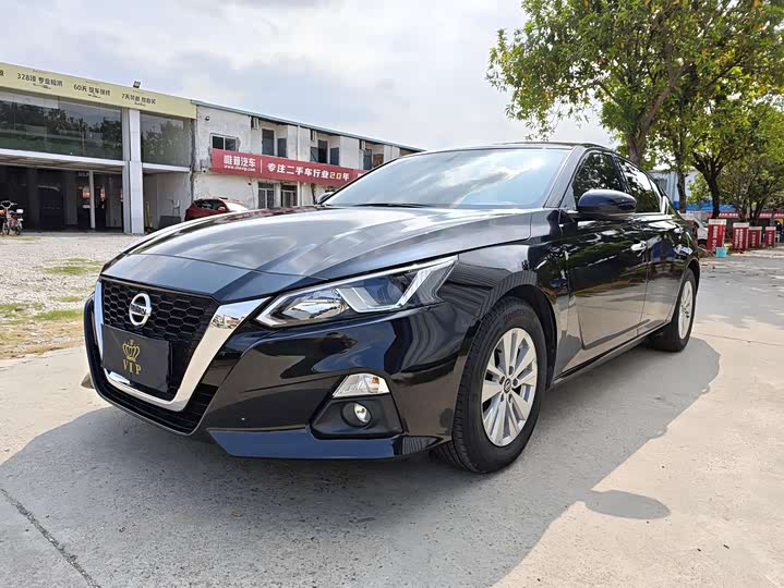 Zdjęcie 1 - Nissan Teana