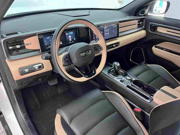 Geely Icon 2023 2023款 1.5TD 巧克力醇巧版