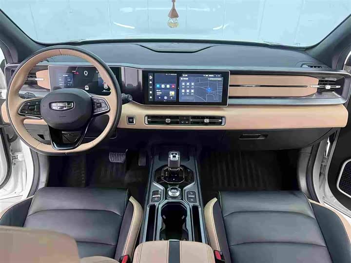 Geely Icon 2023 2023款 1.5TD 巧克力醇巧版