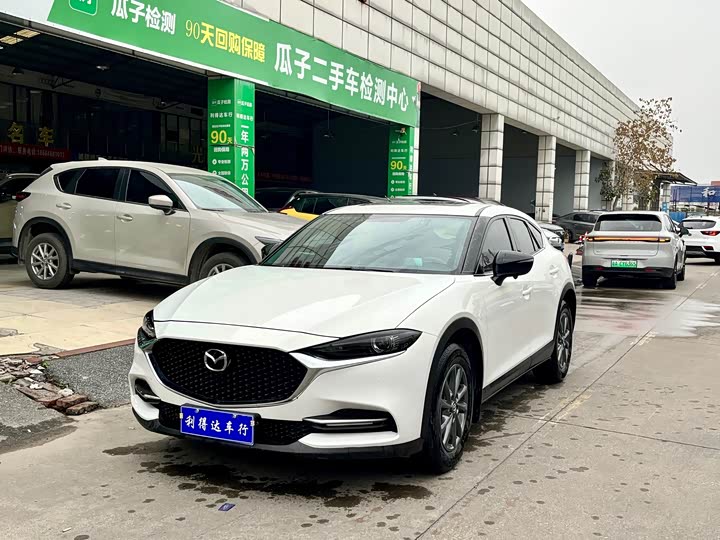 Mazda CX-4 2021 2021款 2.0L 自动两驱蓝天活力版