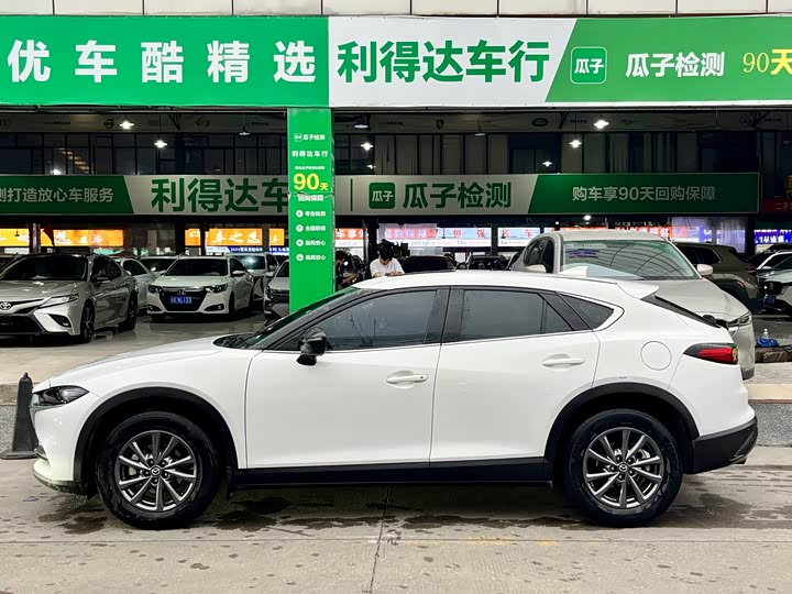 Mazda CX-4 2021 2021款 2.0L 自动两驱蓝天活力版