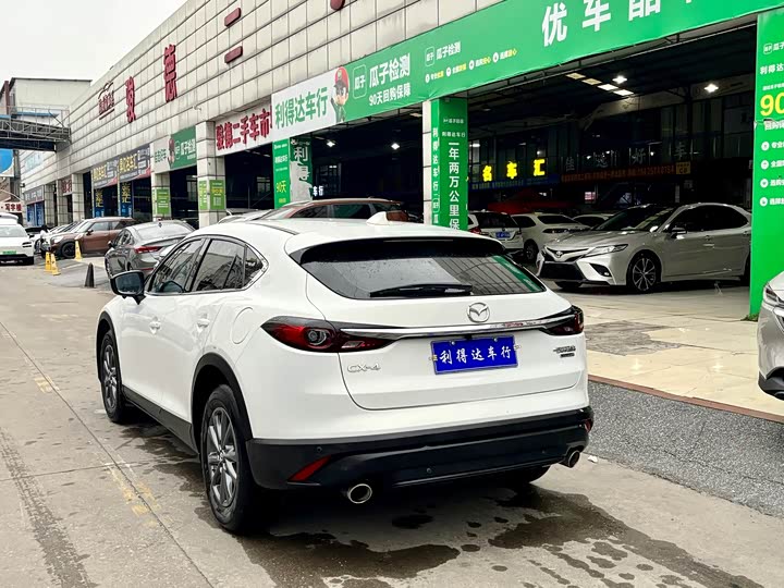 Mazda CX-4 2021 2021款 2.0L 自动两驱蓝天活力版