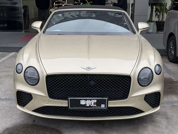 Фото 1 - Bentley Continental GT