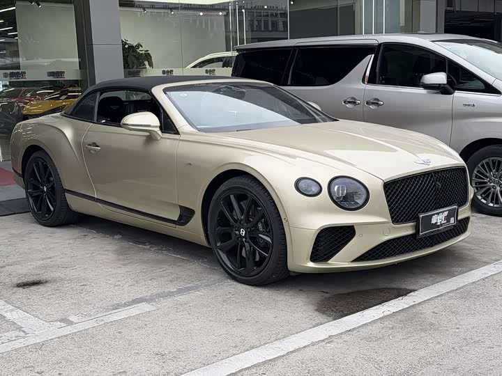 Фото 2 - Bentley Continental GT