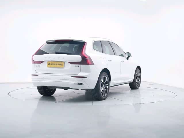 Volvo XC60 2026 2026款 B5 四驱智远豪华版