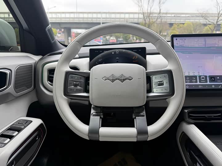 BYD FangChengBao Titanium 3 (Tai 3) 2025 2025款 501KM 四驱Ultra版