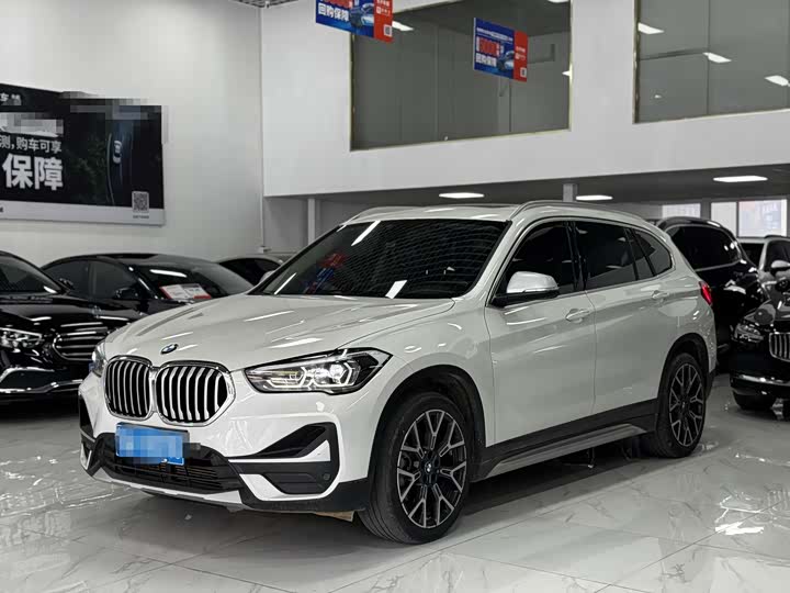 Фото 1 - BMW X1