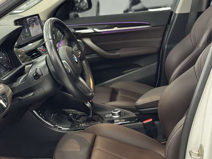 Фото 5 - BMW X1