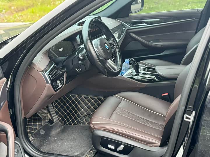 Фото 4 - BMW 5 Series