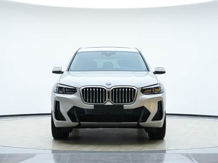 Фото 2 - BMW X3