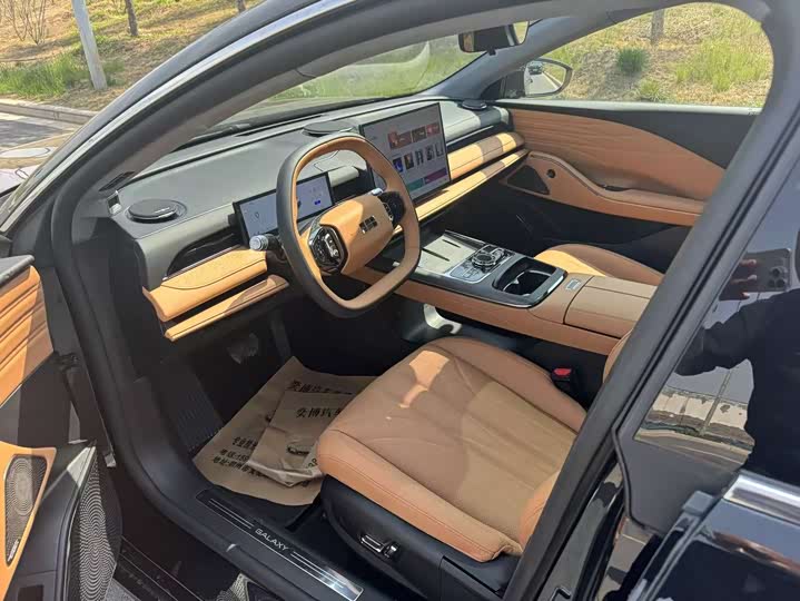 Фото 4 - Geely Galaxy Starshine 8 EM-i